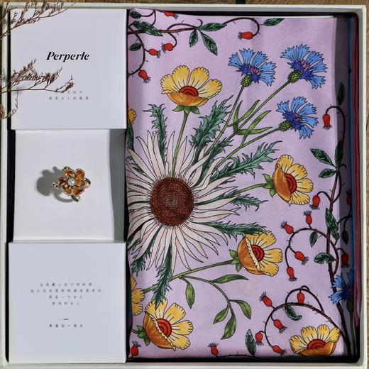 【甄珠贝】高档70*70cm桑蚕丝丝巾和珍珠丝巾扣礼盒套装 商品图6