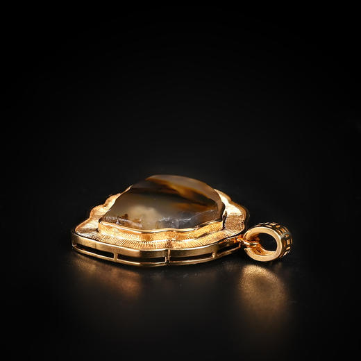 辽代影子玛瑙“白日焰火”项坠 商品图6