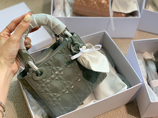 戴妃钻石纹三格17cm 商品图7