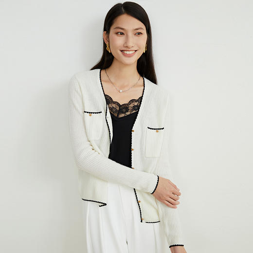 EITIE爱特爱秋季新款100%绵羊毛v领短款撞色时尚通勤气质百搭针织开衫C2201006 商品图3