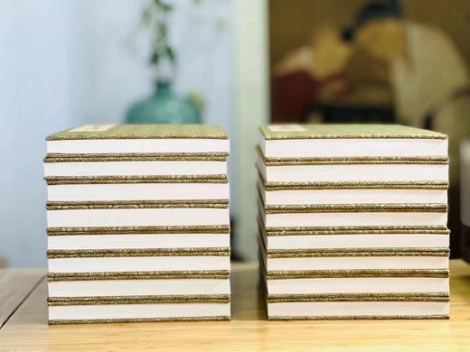 重磅推荐：《十竹斋书画谱》，明胡正言 辑印，2函16册，16开（29*16*34cm），经折装，西冷印社2018年8月一版一印，仅印250套。定价5800，售价1998元。
  商品图2