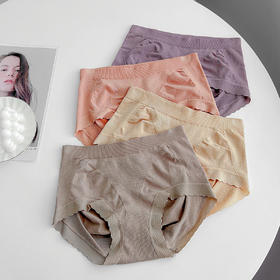 老米优品 / 舒适性真的是让人惊叹哦！质感敲棒！《莫代尔无缝花边包臀中腰女士内裤》弹力很大，穿起来不紧绷，没有束缚感，喜欢简约舒适型小内的别错过它！NK220829B