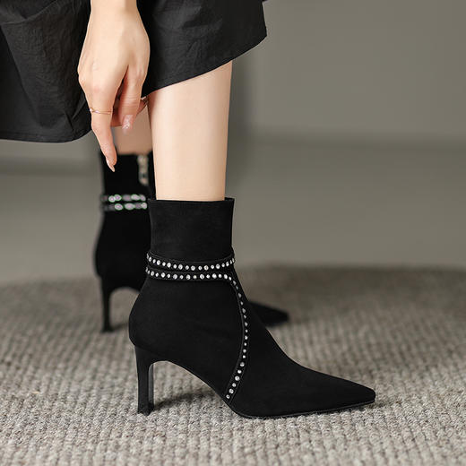 时尚百搭，超级修饰脚型秋冬真皮瘦瘦靴DB-M5366-1 商品图2