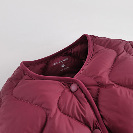 【马克珍妮 芦芙】秋装新款 菱形格云感内胆轻羽绒服 221797 商品图4