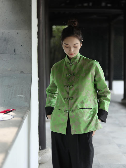 预定|盛唐牡丹 双面穿真丝提花新中式女外套 .潮快闪[福利品] 商品图4