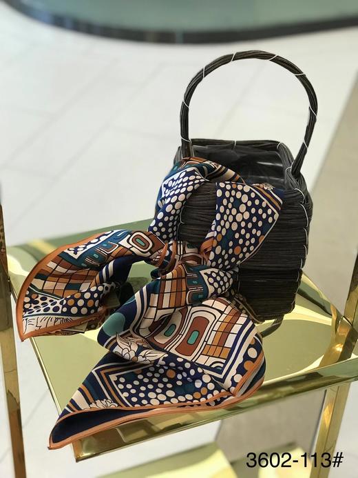 优品堂《花魁方巾》90*90桑蚕丝方巾 商品图7