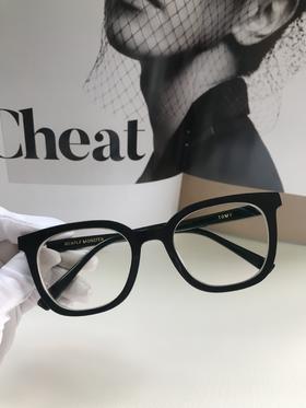 客配 GM TOMY黑色框 450/275+50/75度散光+1.61变色茶