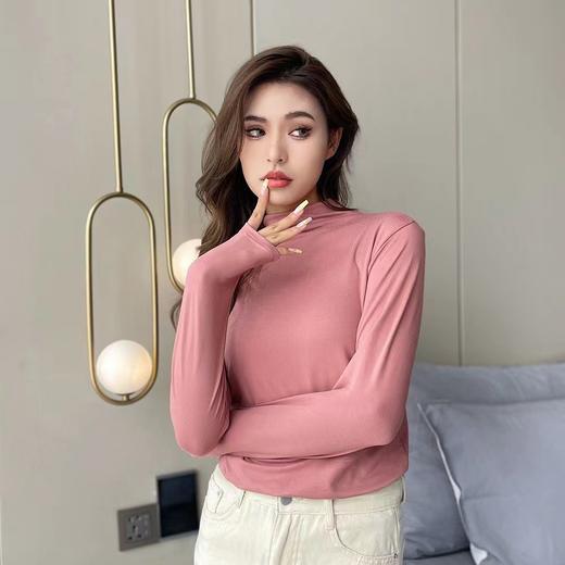 【买一送一！早秋面膜打底衫】超显气质半高领，轻柔暖软，精心设计，举手投足间尽显气场，简约大气，优雅秀气，内搭外穿修身显瘦长袖T恤 商品图3