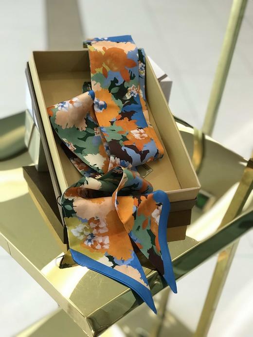 优品堂《春的律动》100％桑蚕丝双层斜纹长巾 商品图9