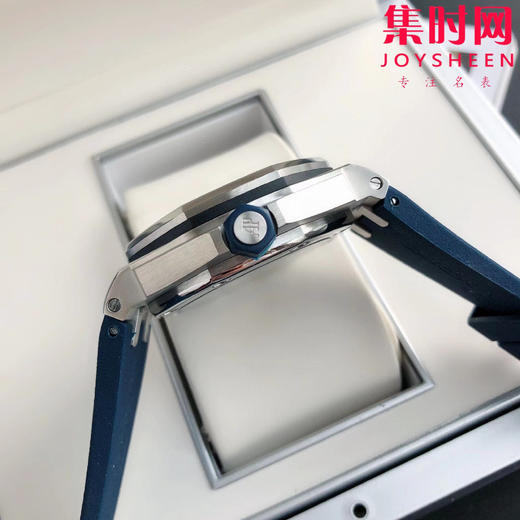 AP爱彼皇家橡树离岸型15710男士运动腕表
机芯：搭载进口西铁城 商品图7