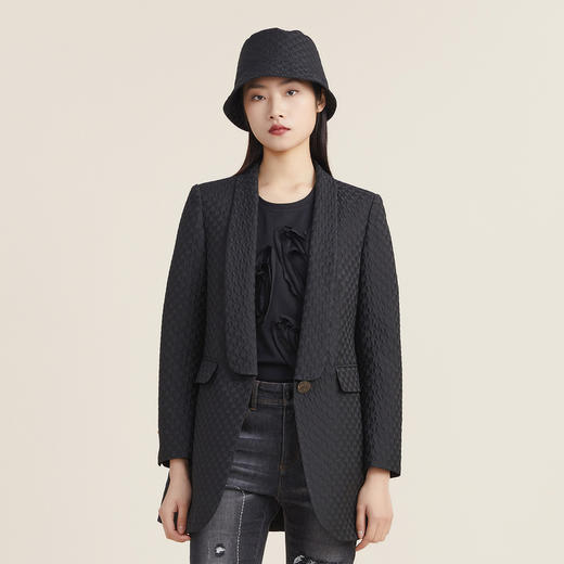 【高端系列】谜底2022秋款爱心压格职场帅气西装外套女223GE1165 商品图0