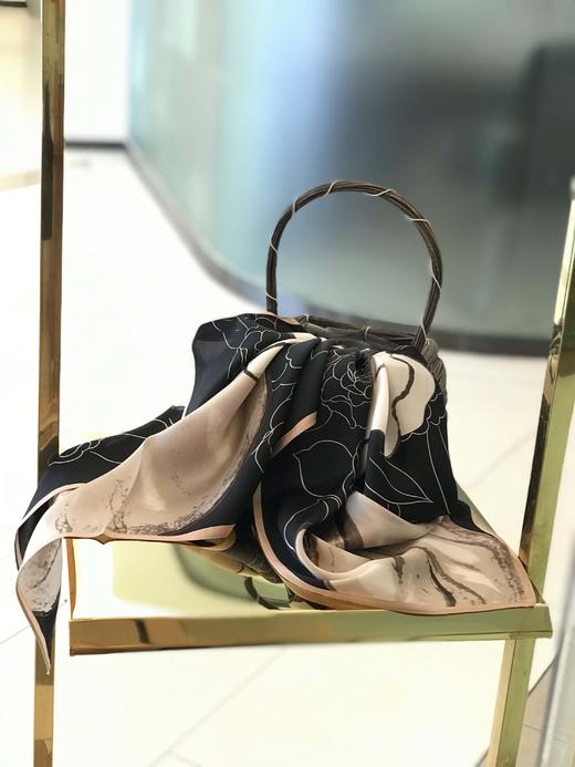 优品堂《花魁方巾》90*90桑蚕丝方巾 商品图4