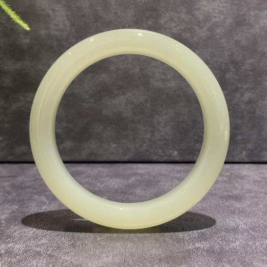 【御珠宫坊】青白玉手镯59mm 商品图1