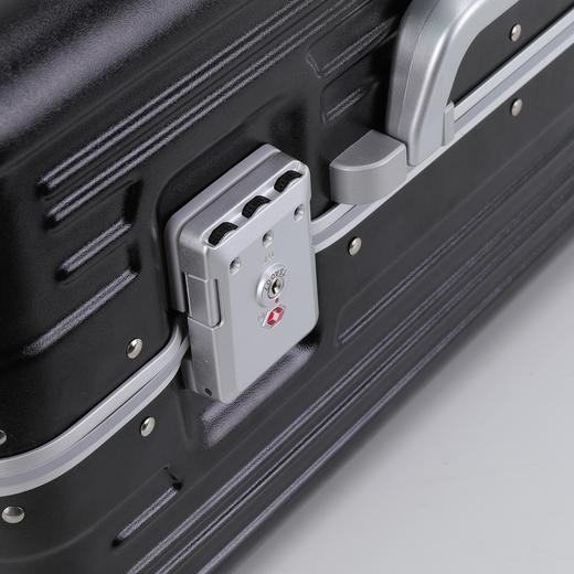 新款出口欧洲商务铝框耐刮拉杆箱6616K 商品图5