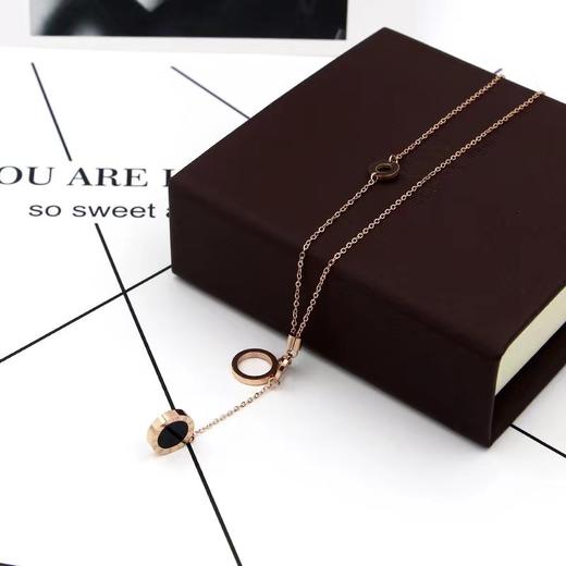 “小金币”锁骨项链 PN0003-816 玫瑰金 小圆环锁骨项链颈袖添香 商品图4