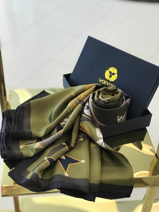 优品堂《雍容华贵》100％重磅桑蚕丝140Ⅹ140方巾 商品图13