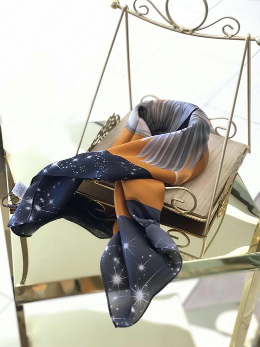 优品堂《迷缀》100％桑蚕丝70×70方巾 商品图11