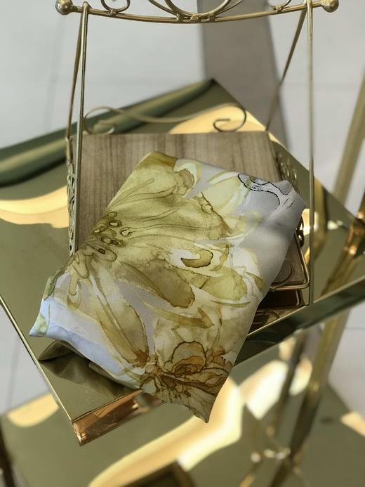 优品堂《笔精墨妙》100%重磅桑蚕丝90*180披肩围巾两用 商品图2