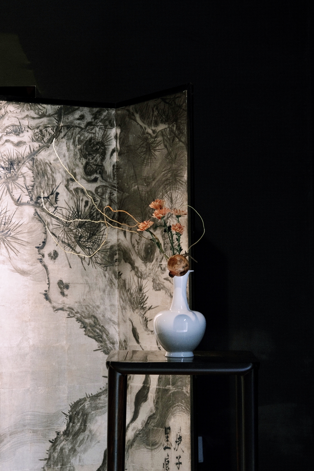 白瓷长颈瓶 花瓶 花器