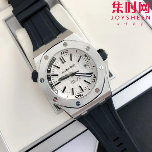 AP爱彼皇家橡树离岸型15710男士运动腕表
机芯：搭载进口西铁城 商品图2