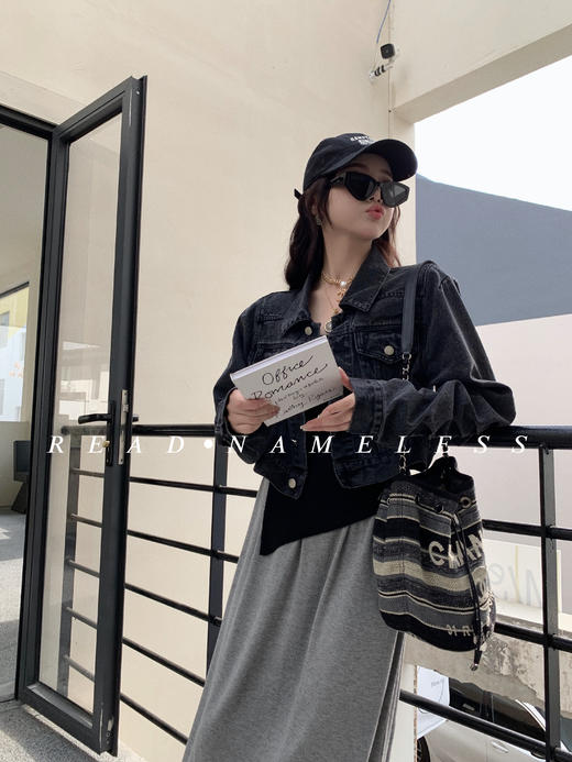 Read Nameless /斜开衩吊带 商品图8