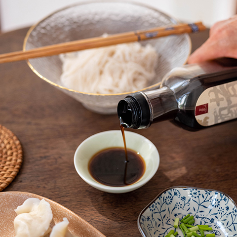 谷养陈醋 | 以谷为养，以麦麸做曲，夏伏日晒，寒冬捞冰工艺