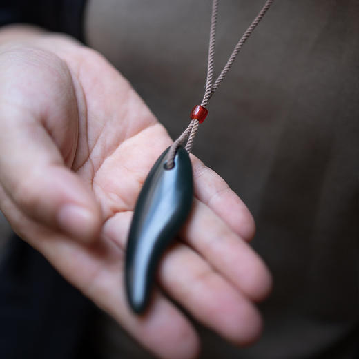 和田玉刮熨玉佩 商品图1