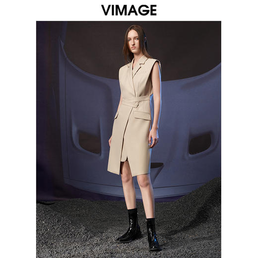 VIMAGE纬漫纪秋季新款V领无袖百搭显瘦不规则连衣裙V1807431 商品图1
