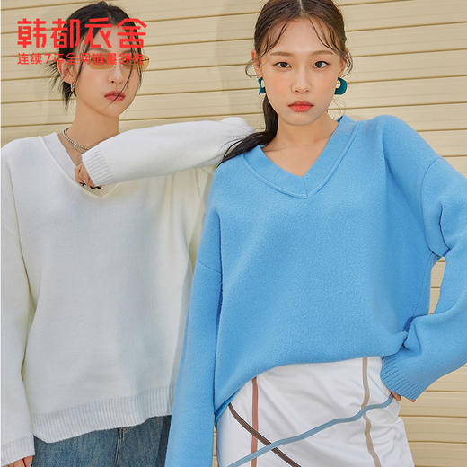 韩都衣舍outlets冬装新款宽松V领毛衣女上衣套头针织衫WZCQ9721 商品图0