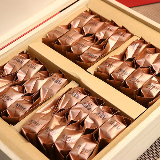 【第2件0元 还有7个月保质期】青狮岩 麒麟山肉桂 特级 32泡/256g 大气礼盒装 商品图4