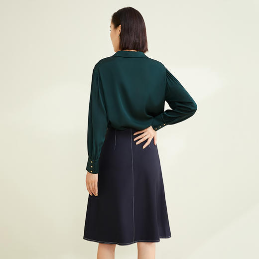 玳莎19MM弹力双乔尖领设计感真丝衬衫女新款时尚宽松显瘦落肩袖上衣  CC31316 商品图1