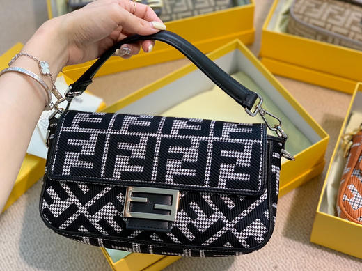 FD最新2022刺绣法棍中号 商品图0