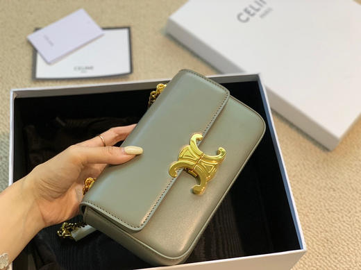 Celin. 凯旋门腋下链条包 商品图4