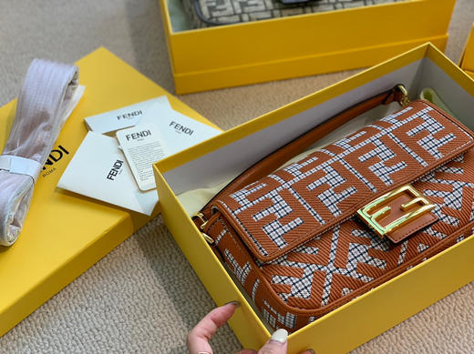 FD最新2022刺绣法棍中号 商品图1