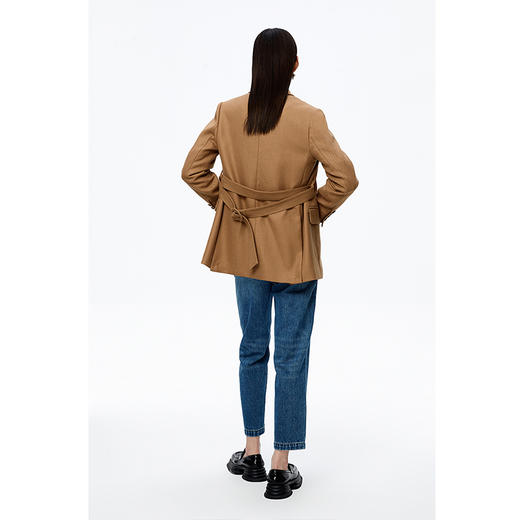 NEELLY纳俪商场同款秋季西装外套女收腰系带高级感上衣简约通勤N22092C01159 商品图4