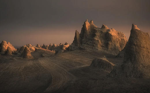 哈密大海道无人区（沙漠雅丹+星空）、伊吾古老胡杨林金秋8天摄影团 商品图0