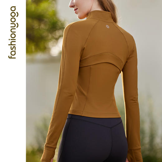 FC12858结构短款外套 商品图10