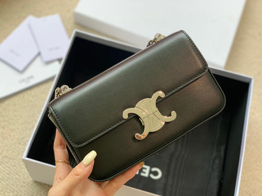 Celin. 凯旋门腋下链条包 商品图5