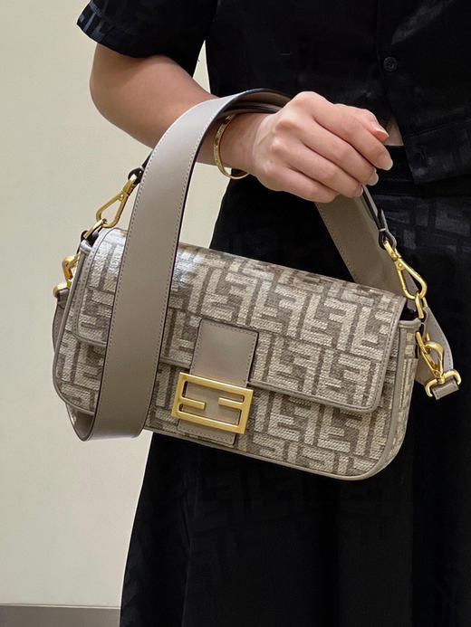 FD最新2022刺绣法棍中号 商品图0