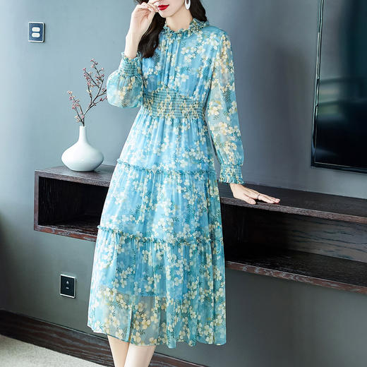 蓝色小碎花真丝印花法式裙 WWM-69286 商品图1