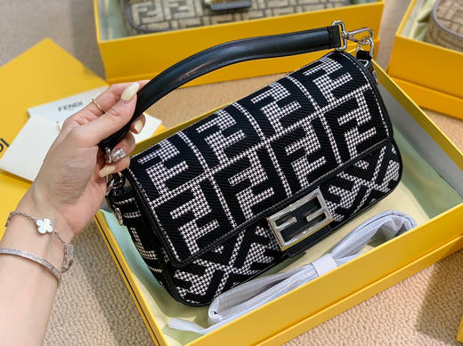 FD最新2022刺绣法棍中号 商品图7