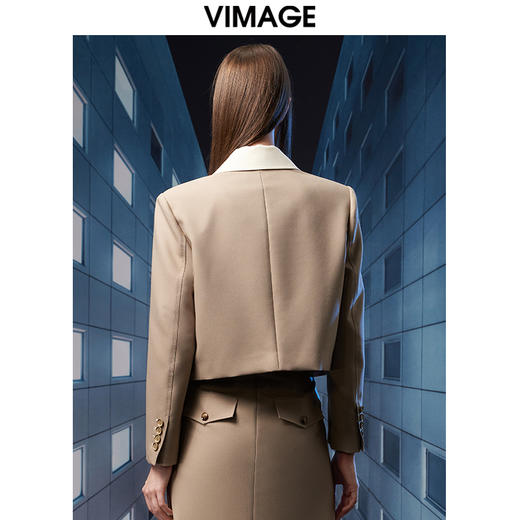 VIMAGE纬漫纪秋季新款经典翻领显瘦短外套V1803413 商品图4