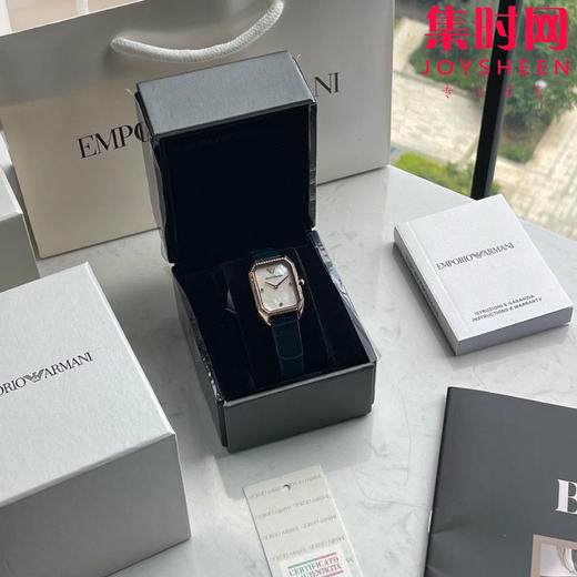 原单阿玛尼ARMANI女表AR11466
机芯：搭载进口石英机芯 商品图1