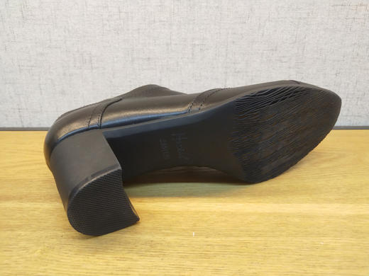 2021秋季新款豪行女鞋21380601舒适休闲高跟尖头欧美粗跟单鞋正品 商品图6