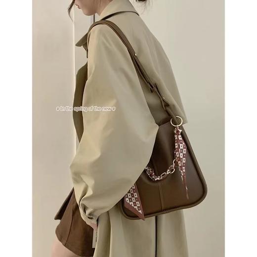 【社群供T】029大容量百搭复古托特单肩斜跨包(下单后7天内发货） 商品图6