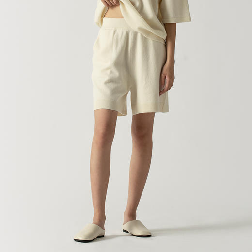 322工房摩登造型羊毛羊绒混纺针织短裤2022年秋冬新款百搭休闲裤 商品图2