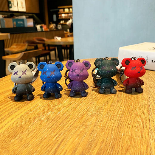 「16色可选」卡通变色熊钥匙扣 情侣汽车钥匙链挂件包包挂饰创意小礼品配饰 商品图3