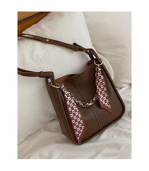 【社群供T】029大容量百搭复古托特单肩斜跨包(下单后7天内发货） 商品图5