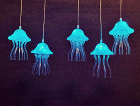 5头水母吊灯串（运费自理）