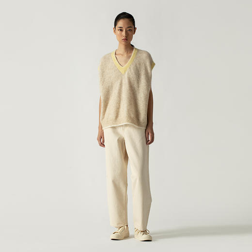 322工房幼马海毛休闲宽松马甲2022年秋冬新款百搭V领叠穿针织背心 商品图2